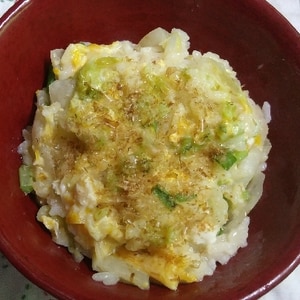 冷凍ごはんと残り野菜でフライパンおじや